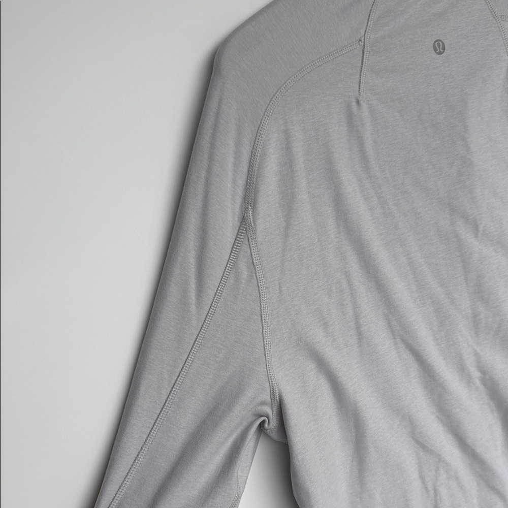 Lululemon Silverescent Evolution Henley Long Sleeve Mens XL Grey Anti-Odor Tech - Picture 13 of 14